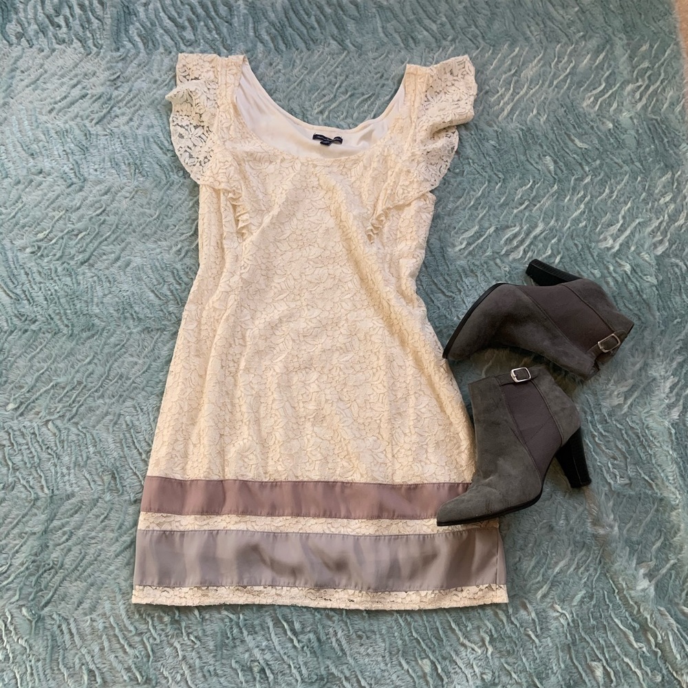 American Eagle Outfitters Lace Dress
